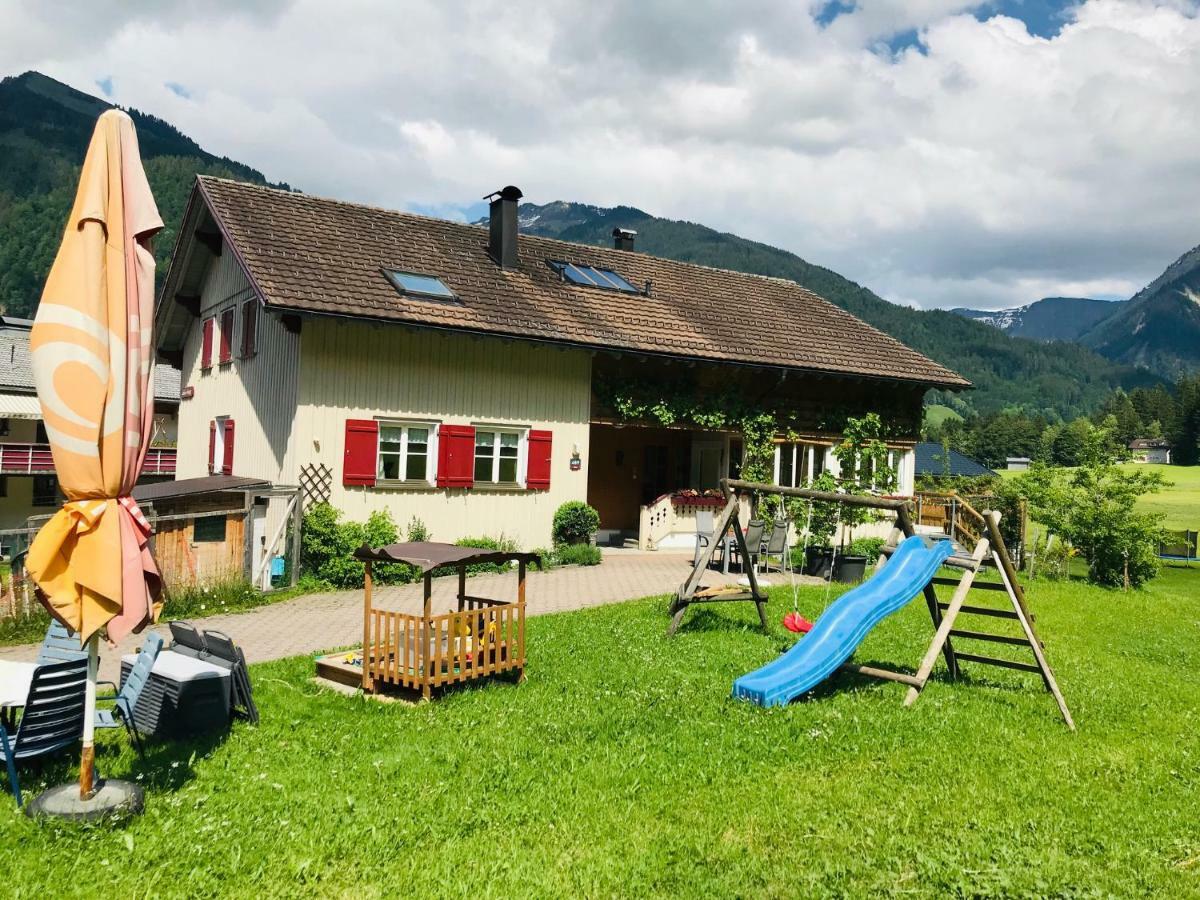 Апартаменти Haus Stabentheiner Au (Vorarlberg) Екстер'єр фото